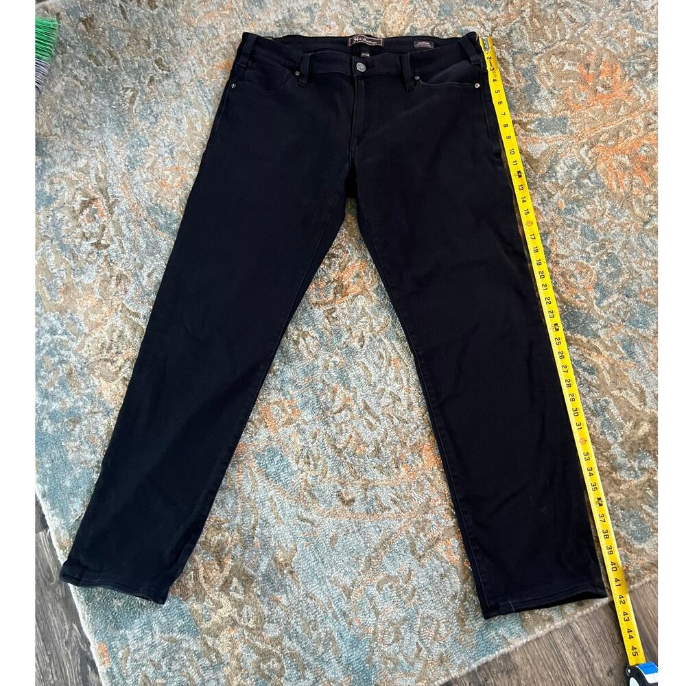 34 Heritage Courage Mid Rise Black Jeans 38x34